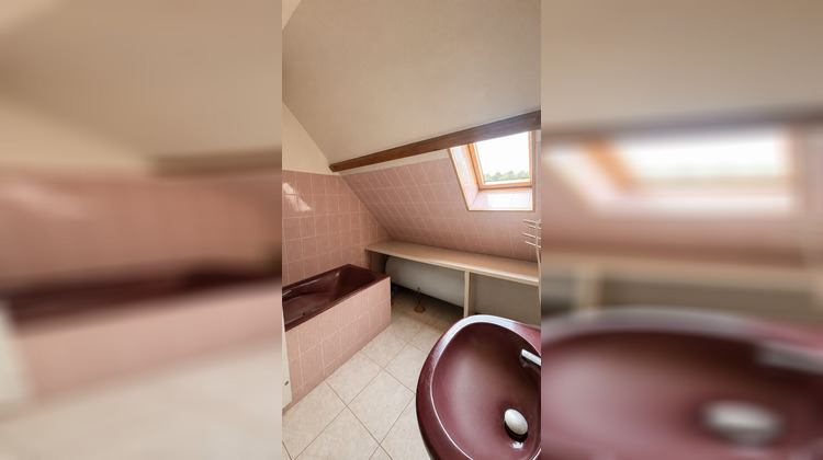 Ma-Cabane - Vente Maison THIERS-SUR-THEVE, 100 m²
