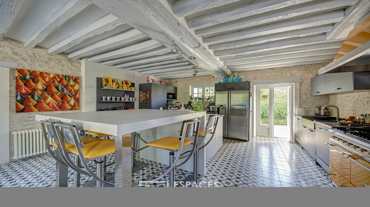 Ma-Cabane - Vente Maison THIVERVAL-GRIGNON, 336 m²