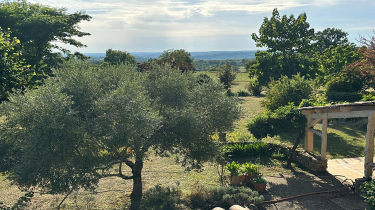 Ma-Cabane - Vente Maison THIVIERS, 220 m²