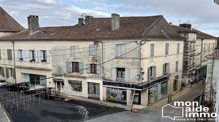 Ma-Cabane - Vente Maison Thiviers, 400 m²
