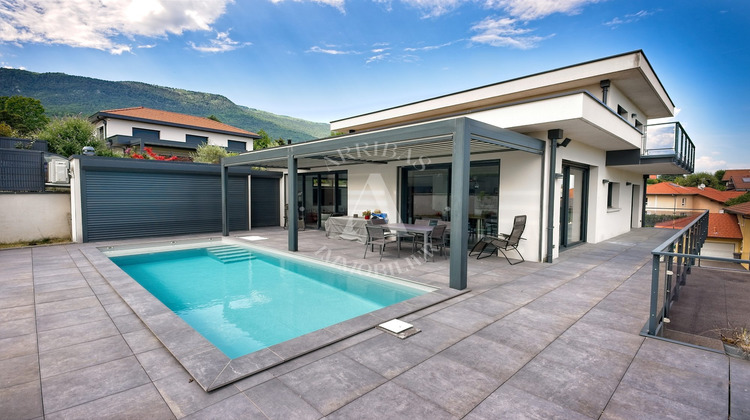 Ma-Cabane - Vente Maison Thoiry, 298 m²