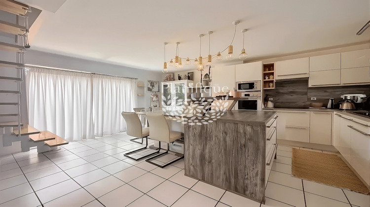 Ma-Cabane - Vente Maison Thonon-les-Bains, 90 m²