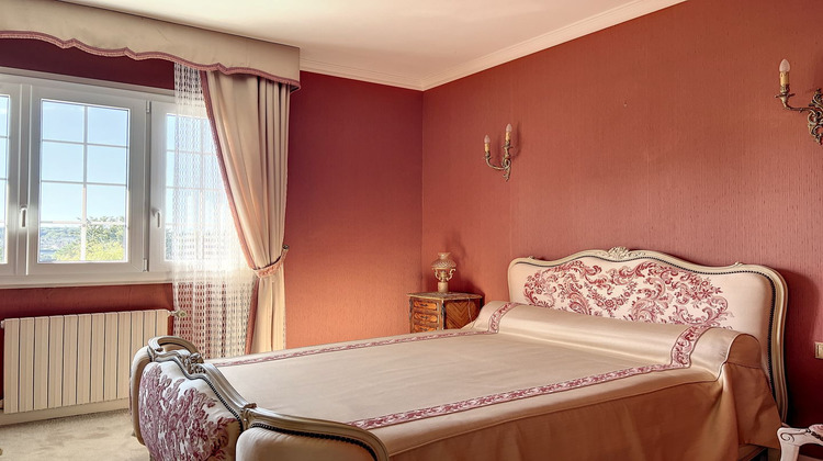 Ma-Cabane - Vente Maison THORIGNY-SUR-MARNE, 243 m²