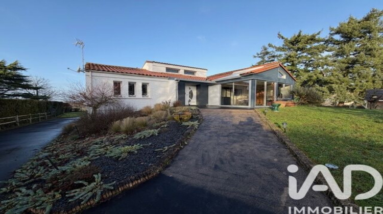 Ma-Cabane - Vente Maison Thouars, 210 m²