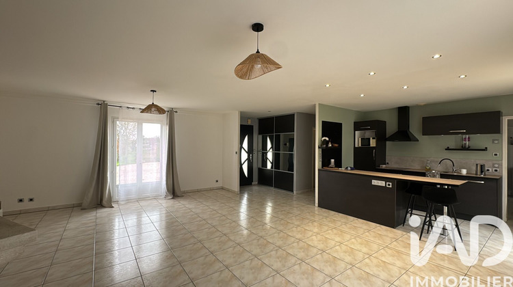 Ma-Cabane - Vente Maison Thuré, 168 m²