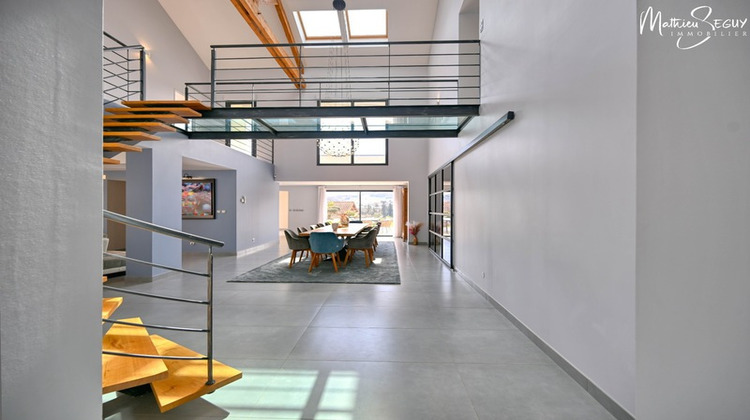 Ma-Cabane - Vente Maison THURINS, 365 m²