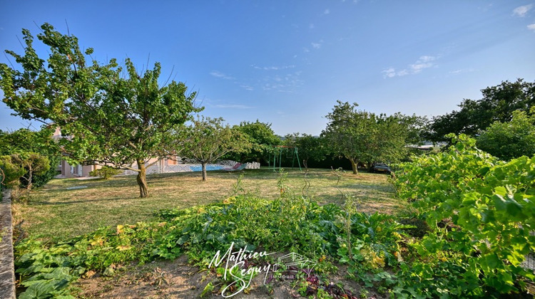 Ma-Cabane - Vente Maison THURINS, 200 m²