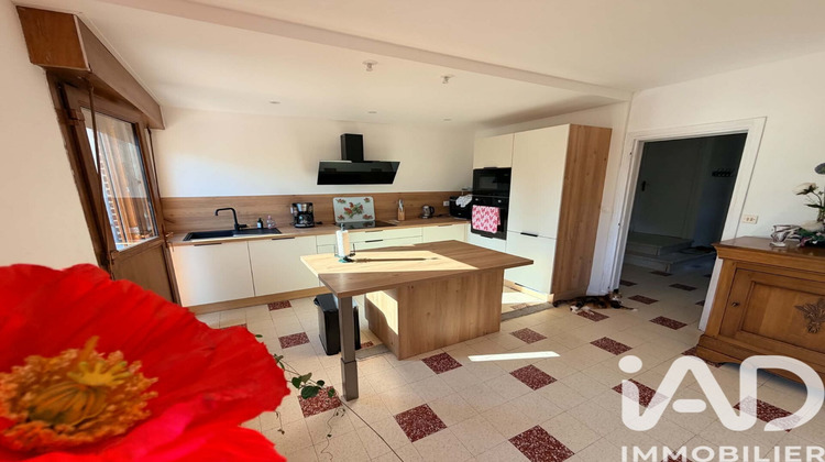Ma-Cabane - Vente Maison Tilloy-Lez-Cambrai, 98 m²