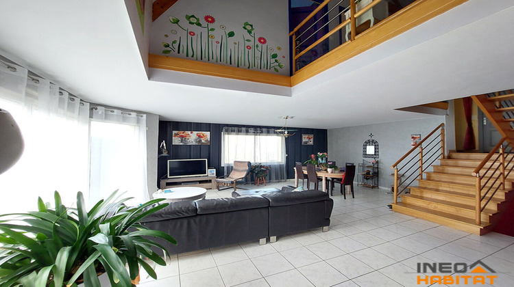 Ma-Cabane - Vente Maison TINTENIAC, 159 m²