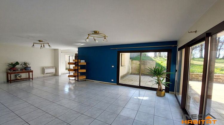 Ma-Cabane - Vente Maison TINTENIAC, 191 m²