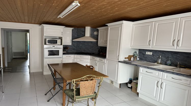 Ma-Cabane - Vente Maison Tombeboeuf, 194 m²