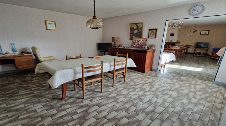 Ma-Cabane - Vente Maison TONNAY BOUTONNE, 200 m²