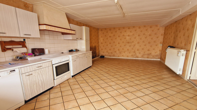 Ma-Cabane - Vente Maison TONNAY BOUTONNE, 148 m²