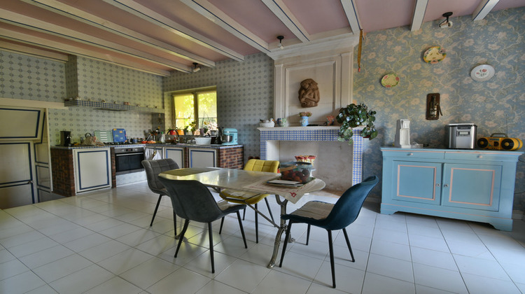 Ma-Cabane - Vente Maison TONNAY BOUTONNE, 195 m²