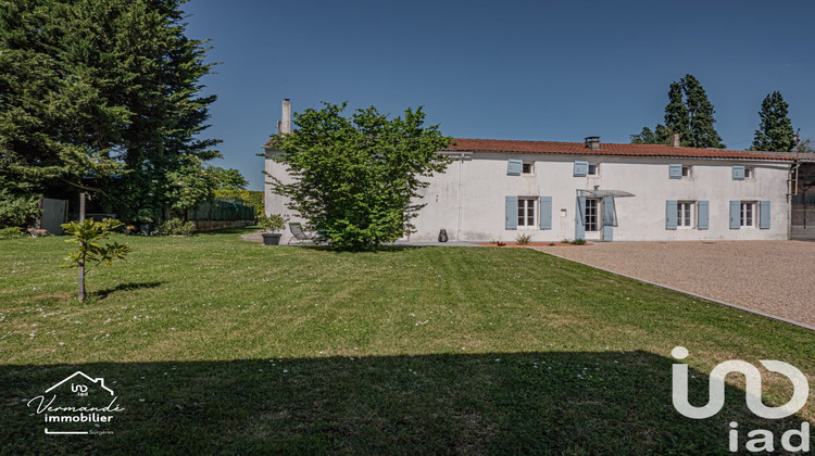 Ma-Cabane - Vente Maison Tonnay-Boutonne, 265 m²