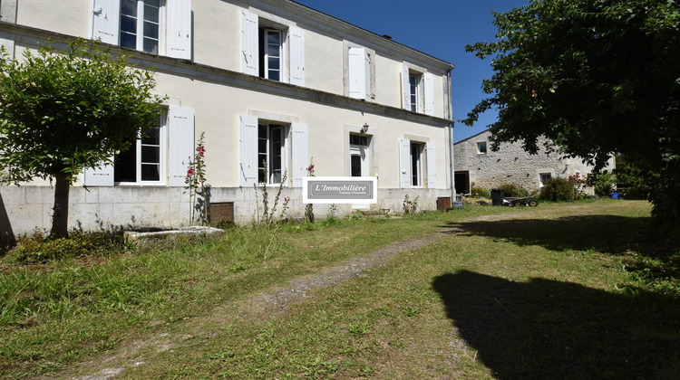 Ma-Cabane - Vente Maison Tonnay-Charente, 540 m²