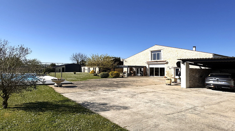 Ma-Cabane - Vente Maison TONNAY-CHARENTE, 470 m²