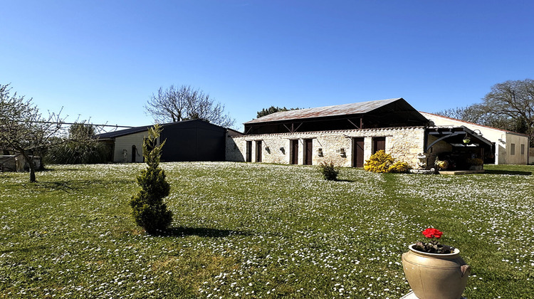 Ma-Cabane - Vente Maison TONNAY-CHARENTE, 470 m²