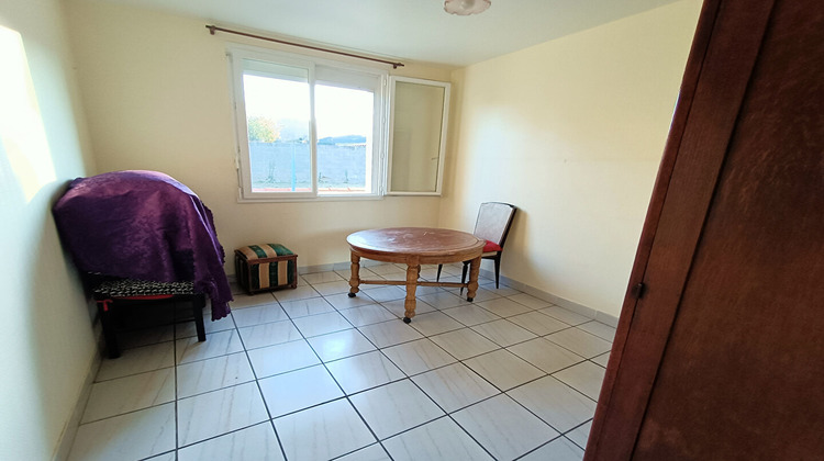 Ma-Cabane - Vente Maison TONNAY-CHARENTE, 96 m²