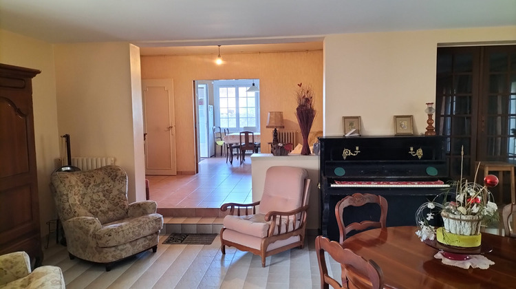 Ma-Cabane - Vente Maison TONNAY-CHARENTE, 114 m²