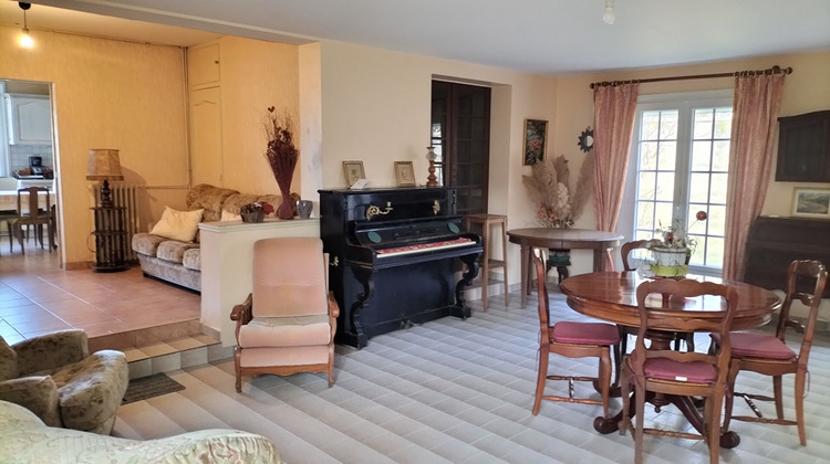 Ma-Cabane - Vente Maison TONNAY-CHARENTE, 114 m²