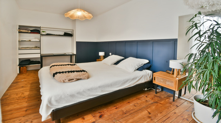 Ma-Cabane - Vente Maison TONNAY CHARENTE, 240 m²