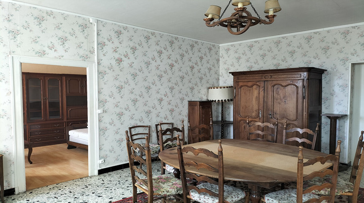 Ma-Cabane - Vente Maison TONNAY-CHARENTE, 215 m²