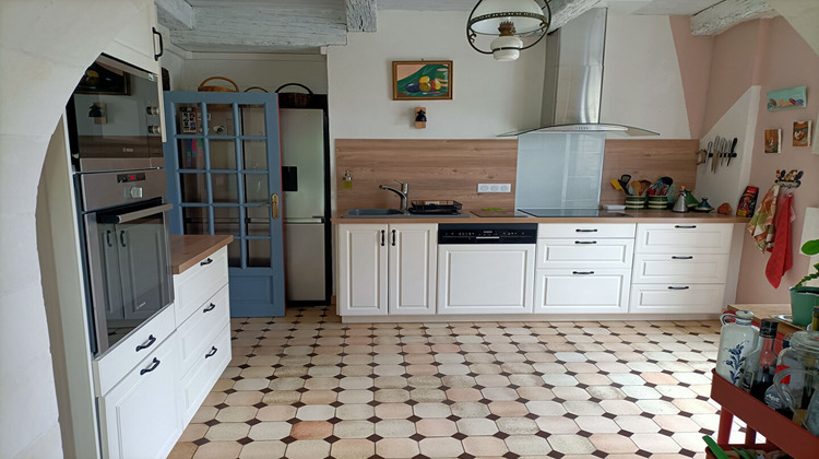 Ma-Cabane - Vente Maison TONNAY-CHARENTE, 210 m²