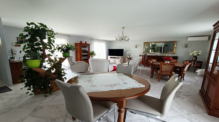 Ma-Cabane - Vente Maison TONNAY-CHARENTE, 109 m²