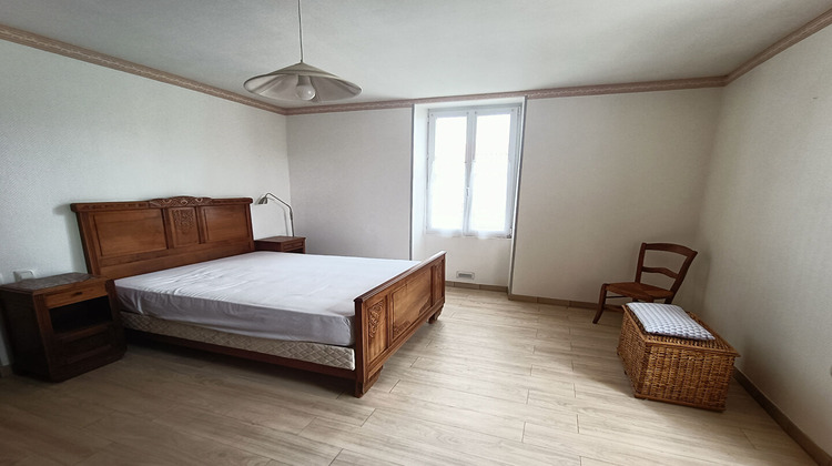 Ma-Cabane - Vente Maison TONNAY-CHARENTE, 166 m²