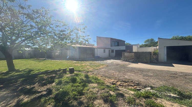 Ma-Cabane - Vente Maison TONNAY-CHARENTE, 204 m²