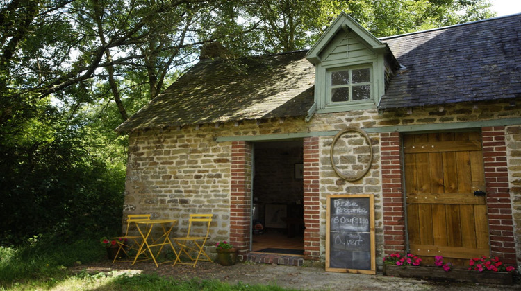 Ma-Cabane - Vente Maison TORIGNI-SUR-VIRE, 450 m²