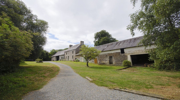 Ma-Cabane - Vente Maison TORIGNI-SUR-VIRE, 450 m²