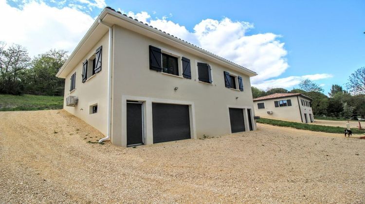 Ma-Cabane - Vente Maison TOUFFAILLES, 83 m²