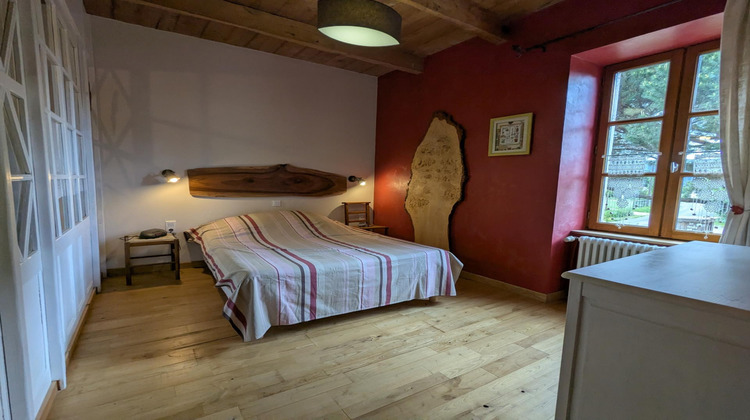 Ma-Cabane - Vente Maison Tour-de-Faure, 400 m²