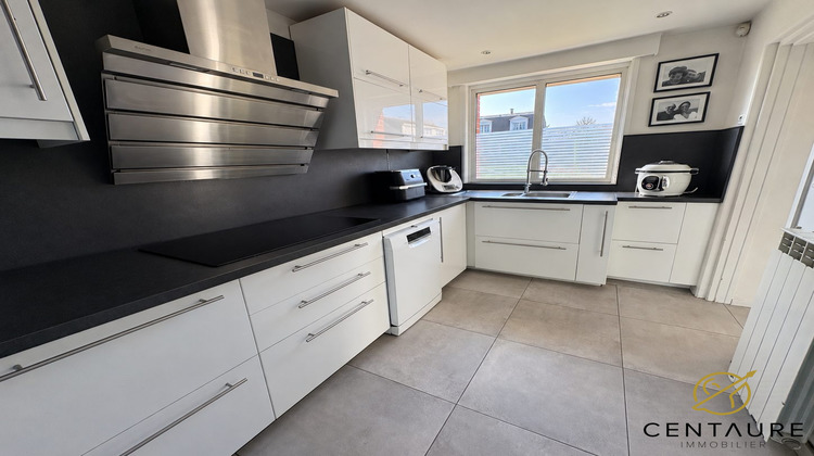 Ma-Cabane - Vente Maison Tourcoing, 150 m²