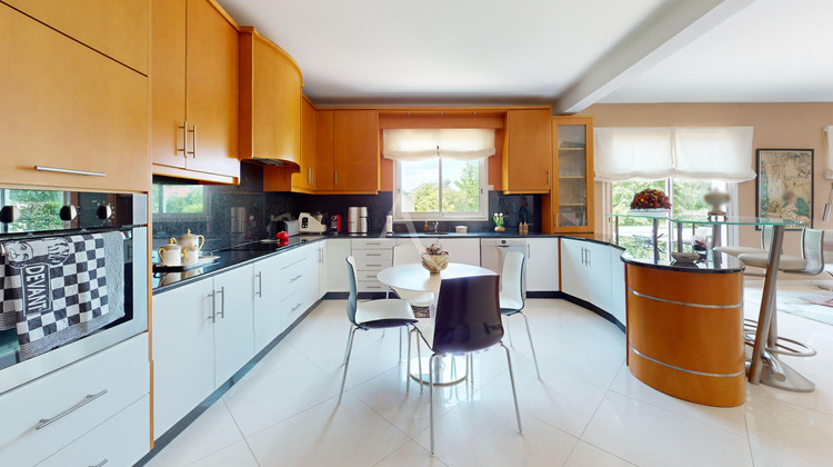 Ma-Cabane - Vente Maison TOURNAN-EN-BRIE, 230 m²