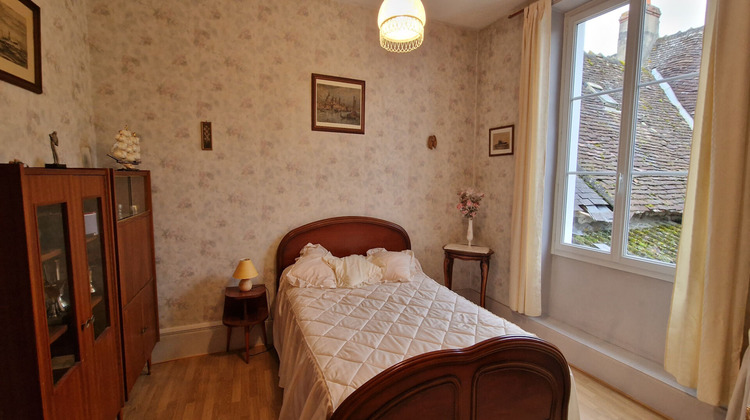 Ma-Cabane - Vente Maison TOURNON-SAINT-MARTIN, 144 m²