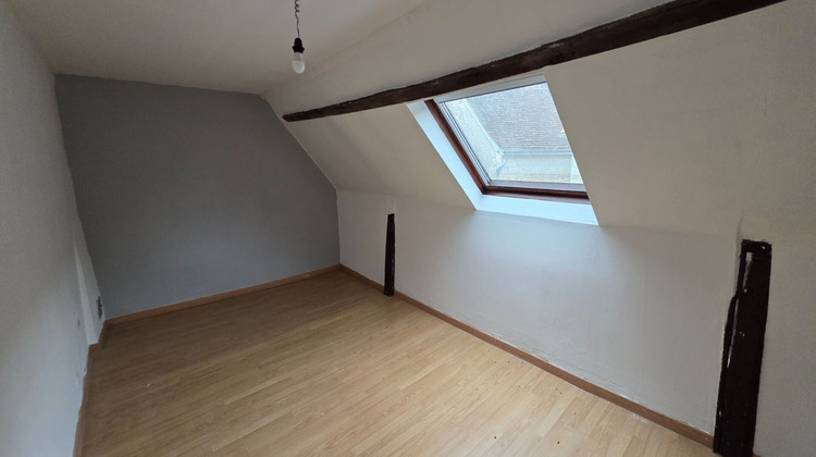 Ma-Cabane - Vente Maison TOURNON-SAINT-MARTIN, 108 m²