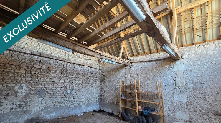 Ma-Cabane - Vente Maison Tournon-Saint-Pierre, 50 m²