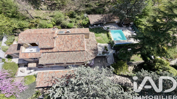 Ma-Cabane - Vente Maison Tourrette-Levens, 230 m²