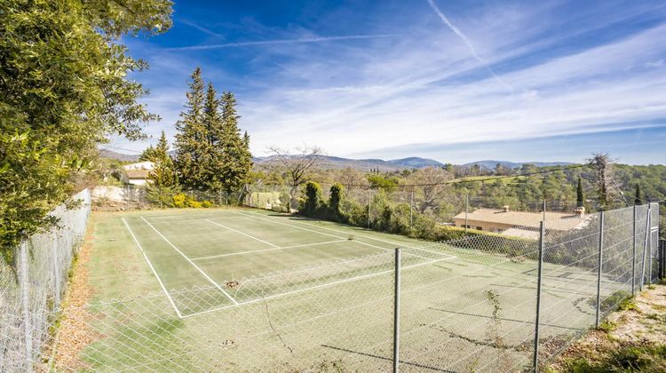 Ma-Cabane - Vente Maison Tourrettes, 230 m²