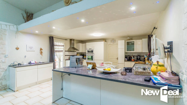 Ma-Cabane - Vente Maison TOURRETTES, 200 m²