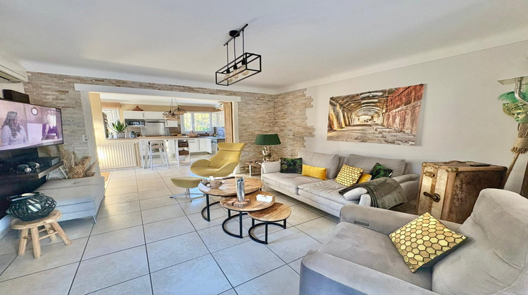 Ma-Cabane - Vente Maison Tourrettes, 105 m²