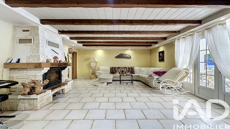 Ma-Cabane - Vente Maison Tourrettes, 264 m²