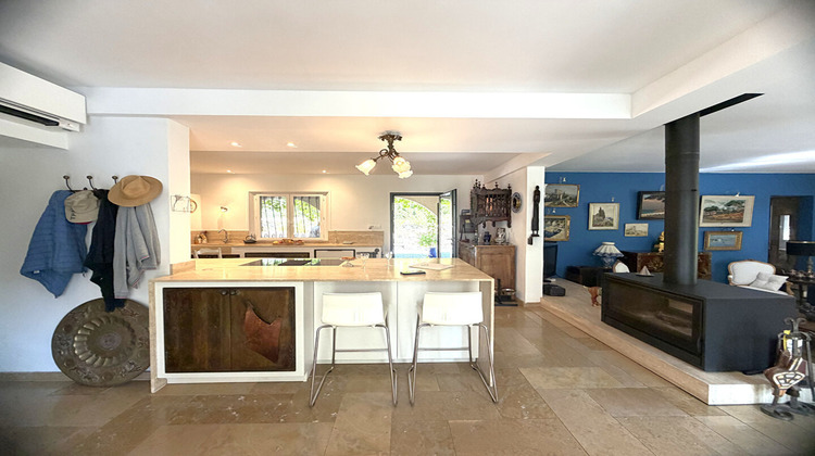 Ma-Cabane - Vente Maison TOURRETTES, 240 m²
