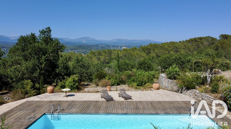 Ma-Cabane - Vente Maison Tourrettes, 200 m²