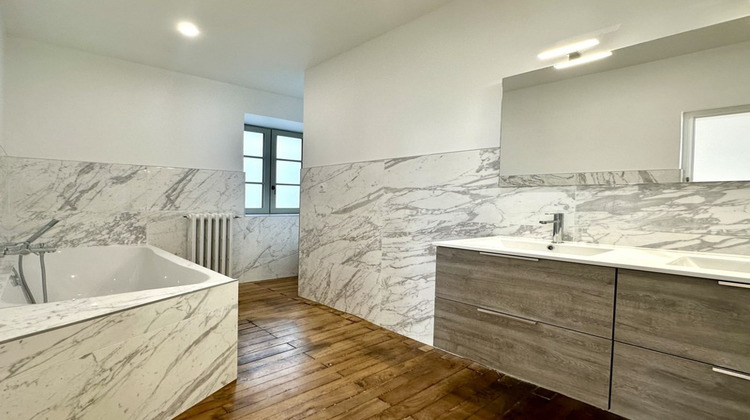 Ma-Cabane - Vente Maison TOURS, 330 m²