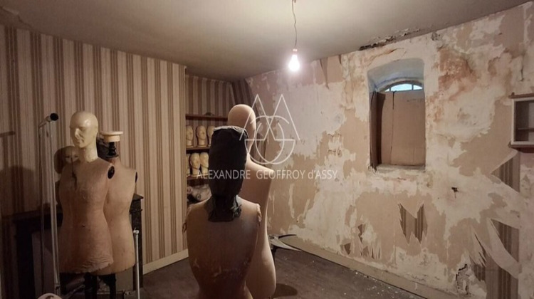 Ma-Cabane - Vente Maison TOURS, 200 m²