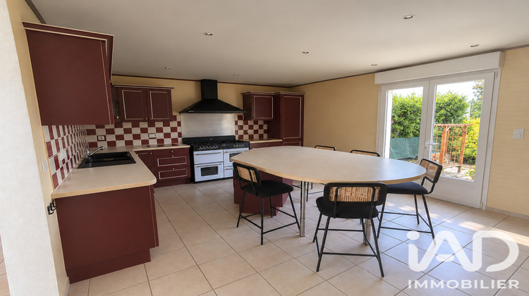 Ma-Cabane - Vente Maison Tours-sur-Marne, 199 m²